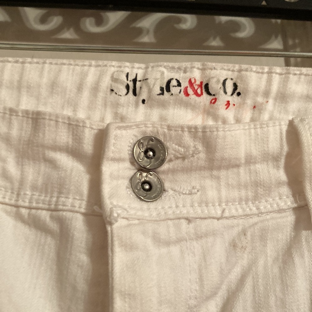 Style&Co- white Pants BOOTCUT size 10 COTTON